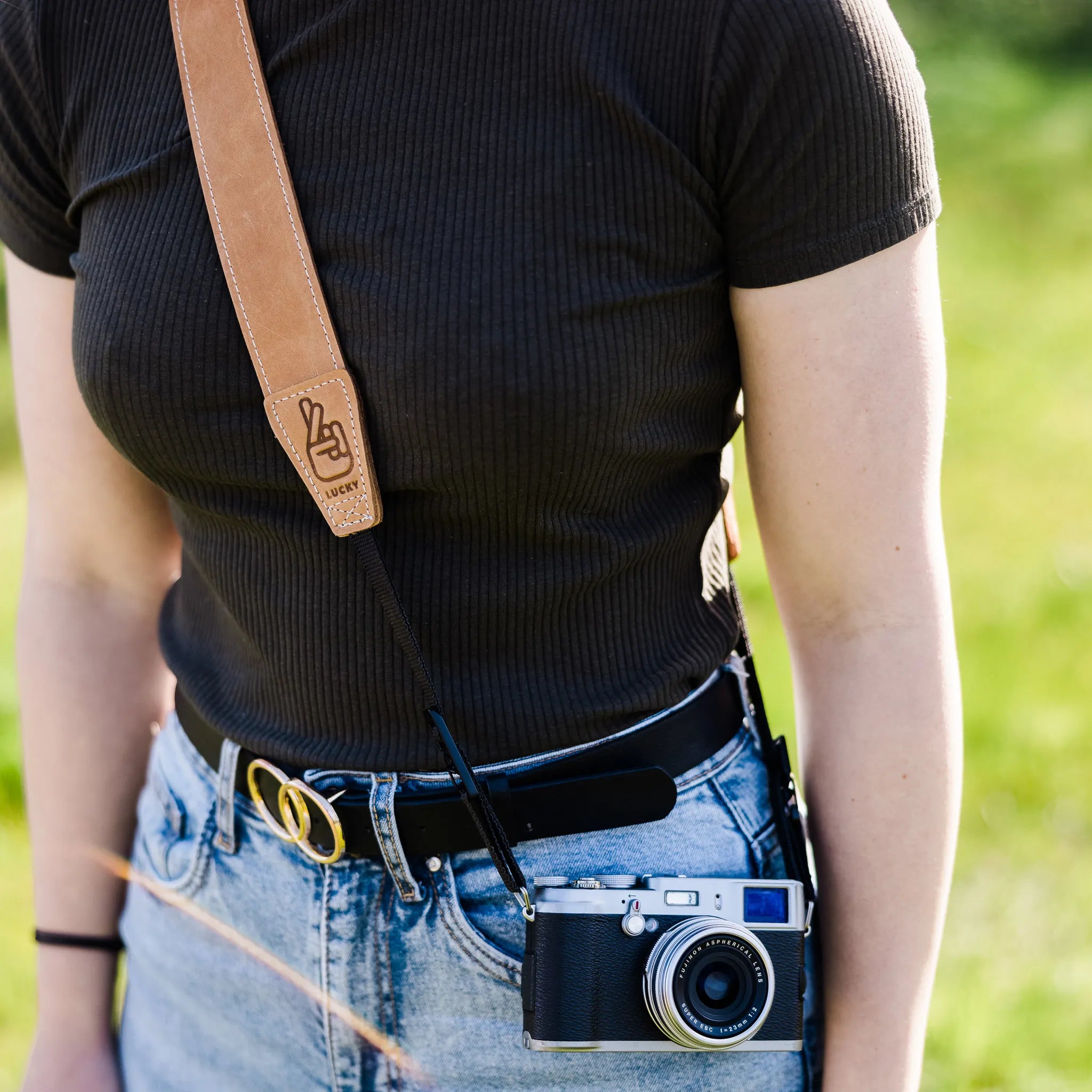 My New Favourite EDC Camera Strap!