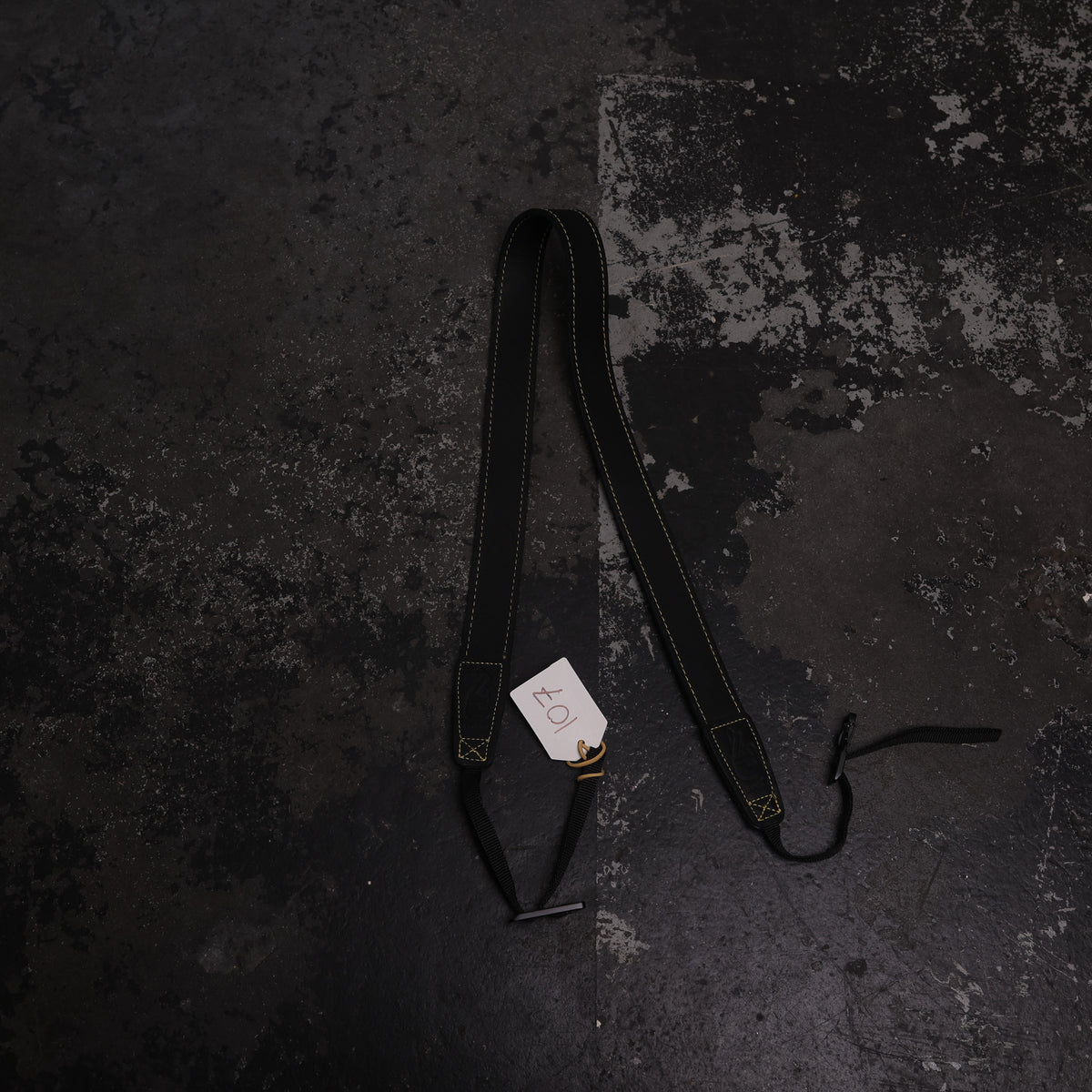 Slim 30 Matt Black (gold stitching) Regular Length Quick Release 107