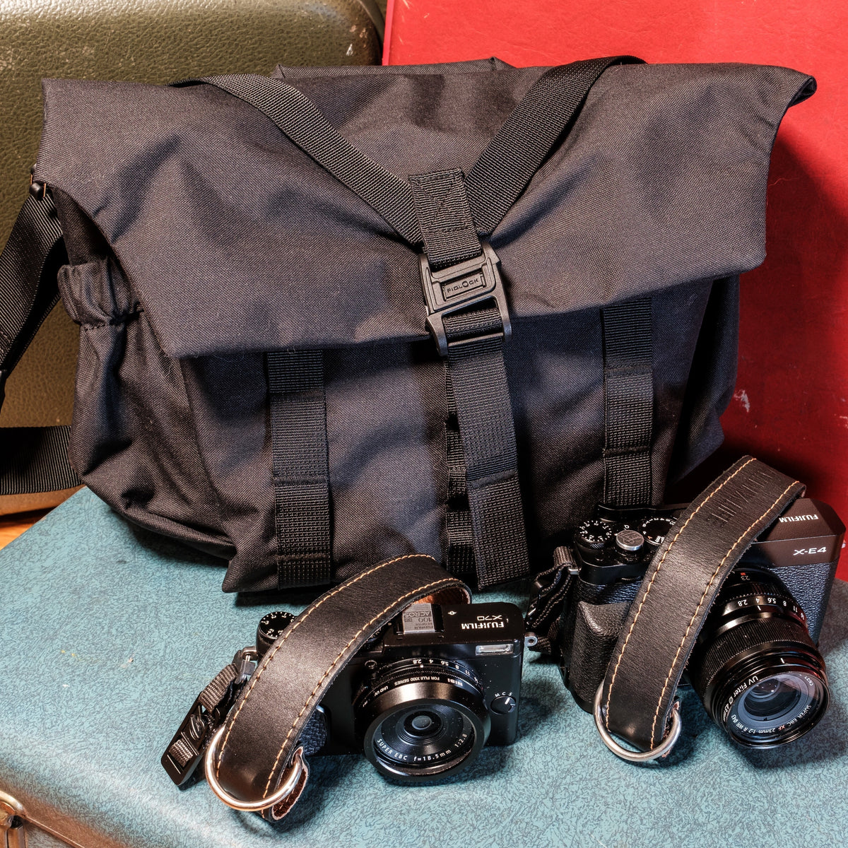 Wotancraft Pilot Travel Camera Bag 7L - Stealth On The Streets