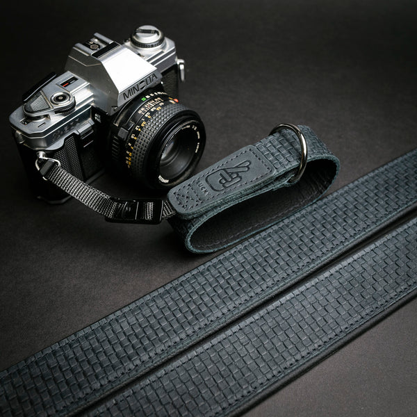 Deluxe 45 Stealth Black LTD