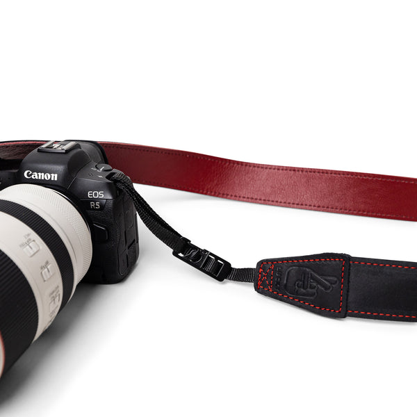 Classic 40 Camera Strap - Vintage Black/Wine